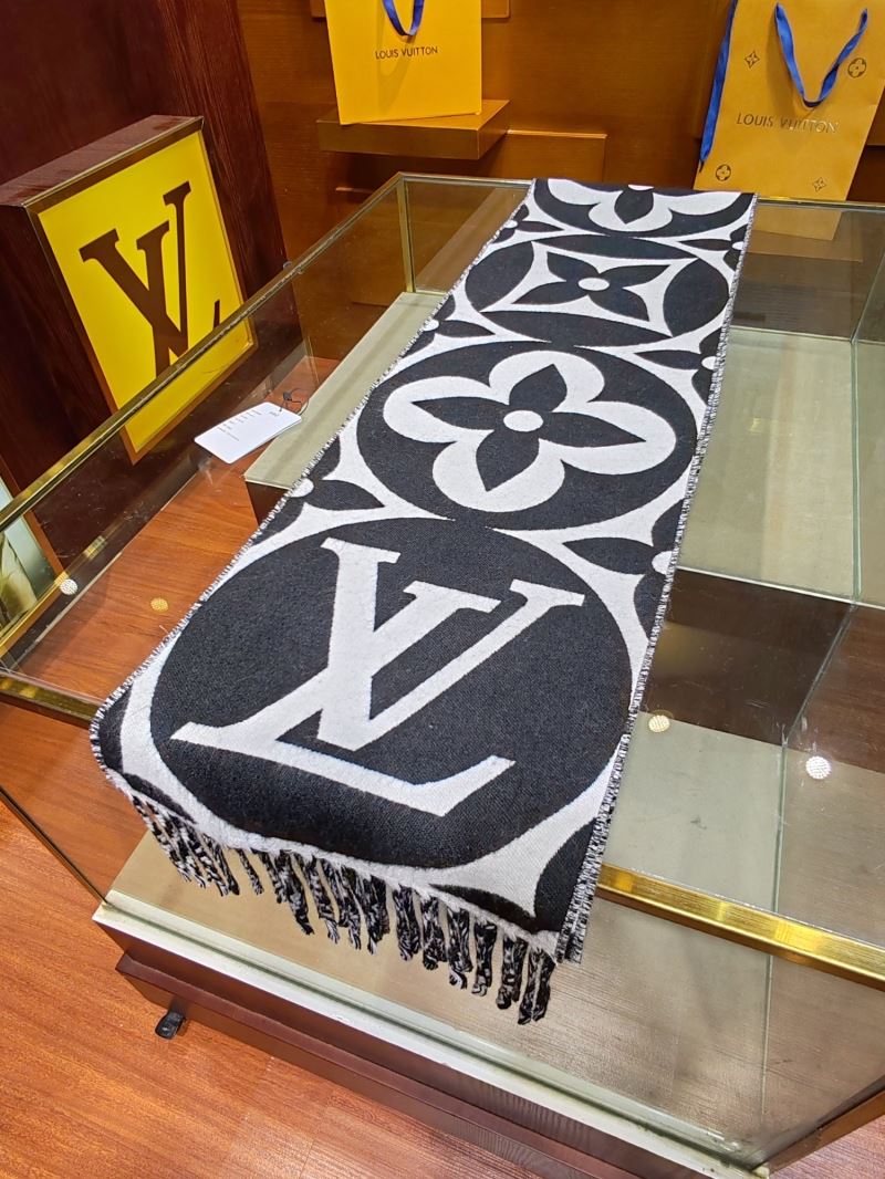 Louis Vuitton Scarf